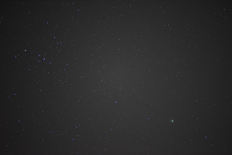 ラブジョイ彗星(C/2014 Q2 Lovejoy) 2015/01/13 21:44:29 Nikon D810 MakroPlanar 100/2 F2.0 ISO6400 露出2秒