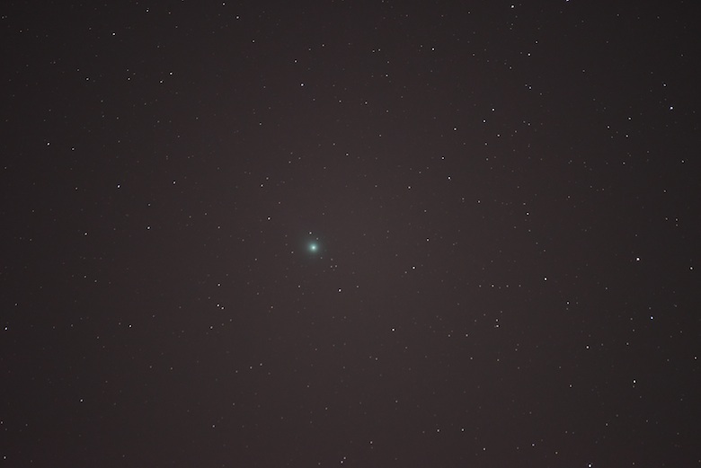 uWCaiC/2014 Q2 Lovejoy) 2015/01/16 22:32 Nikon D810 Tamron SP70-300mm f4.0-5.6 300mm ISO3200 F5.6 Io20b