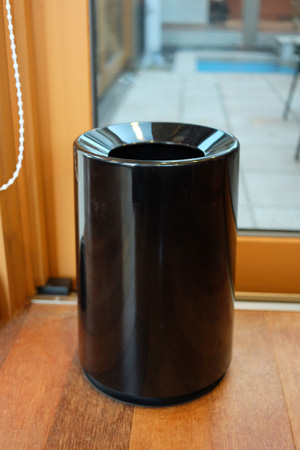 ideaco TUBELOR BLACK
