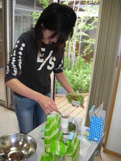 桂苓丸作り