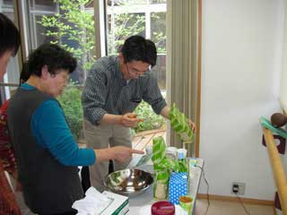 桂苓丸作り