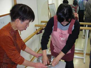 桂苓丸作り